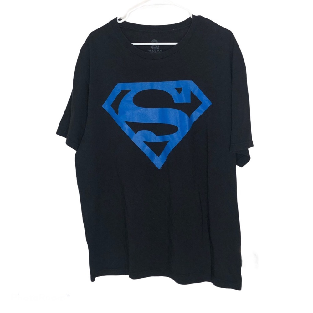 DC Comics Black With Blue Superman Logo T-Shirt.
